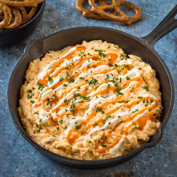 Healthy Buffalo Chicken Dip 