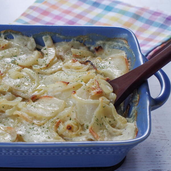 Old Fashioned Scalloped Potatoes