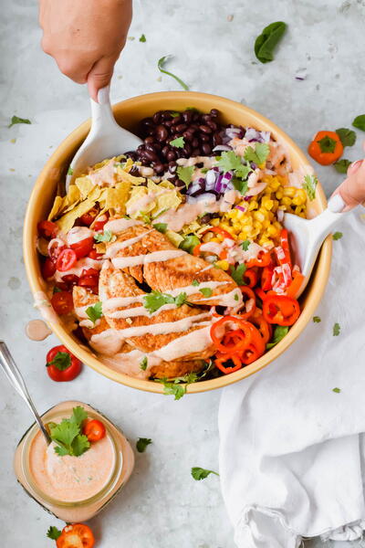 Healthy Southwest Salad | FaveSouthernRecipes.com