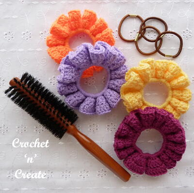 Crochet Ruffled Scrunchie Pattern