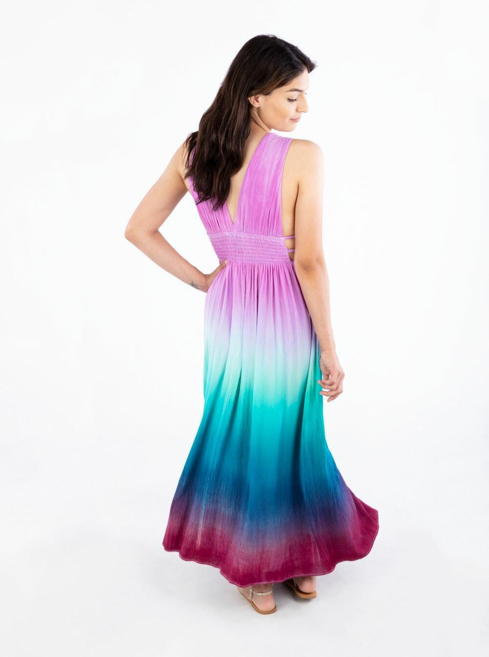 DIY Tie Dye Maxi Dress | FaveCrafts.com