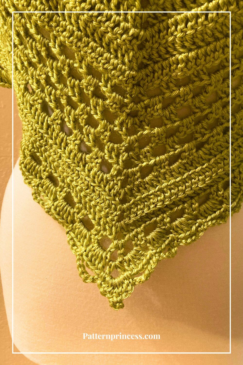 Fun Fresh Triangle Shawl Crochet Pattern FaveCrafts fun-fresh-triangle-shawl-crochet-pattern-favecrafts