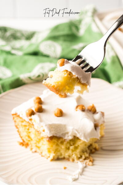 Vanilla Poke Cake Recipe