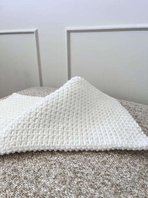 Crochet Blanket Pattern Using Thermal Stitch