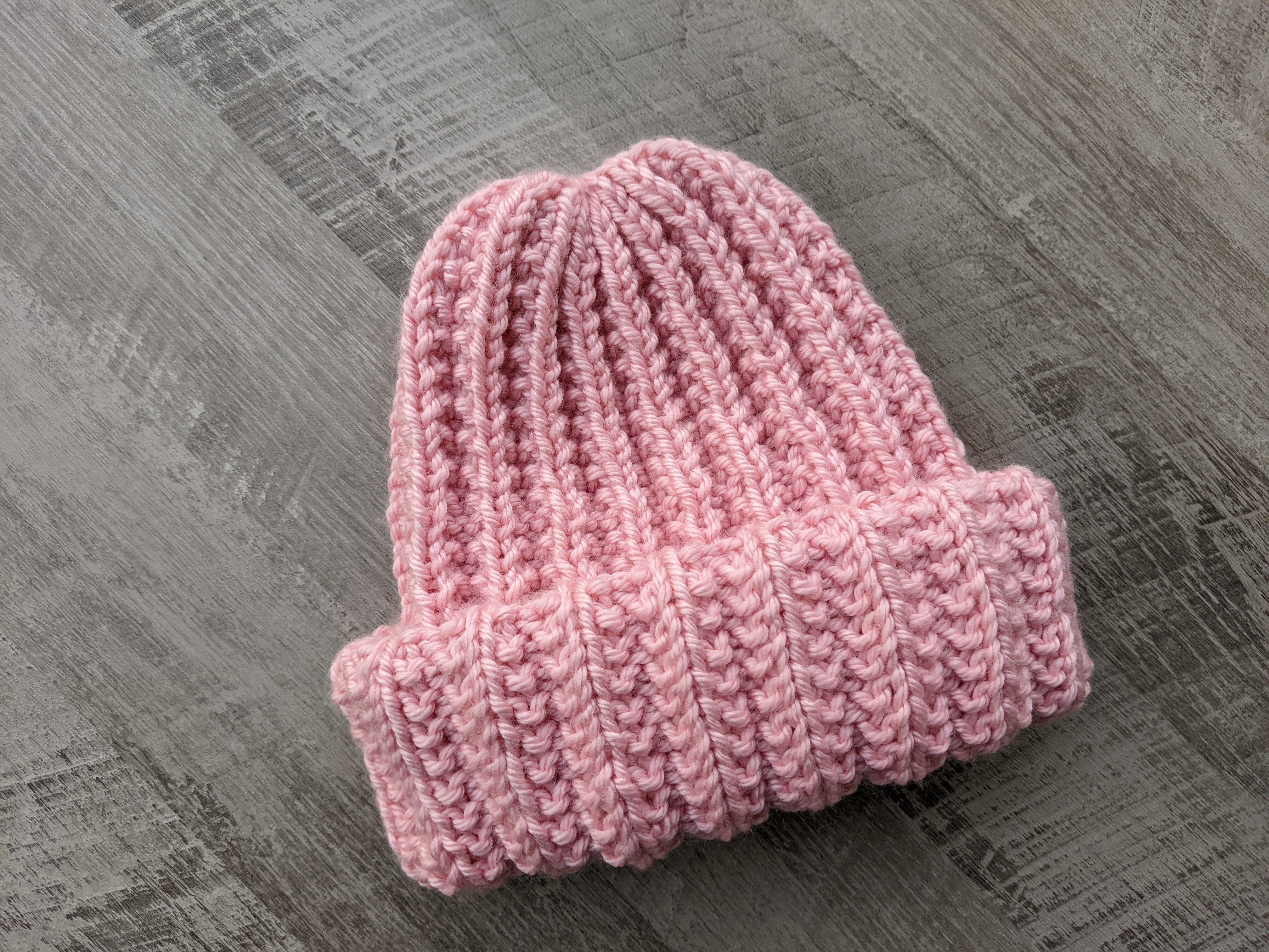 Ribbed Hat Pattern For Men And Women | AllFreeKnitting.com