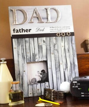 Farmhouse Chic Weathered Wood Frame for Father's Day