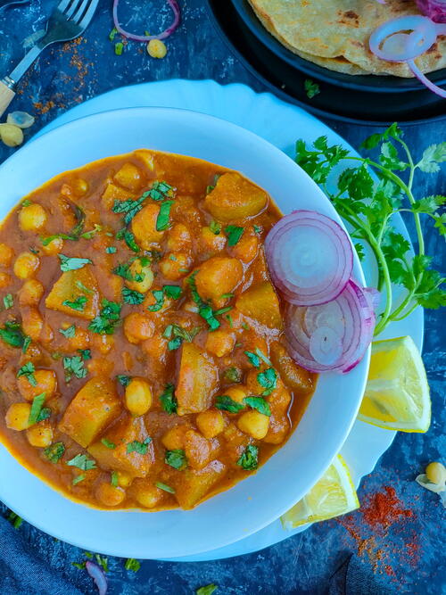 Chana Aloo Masala (indian Chickpea And Potato Curry)