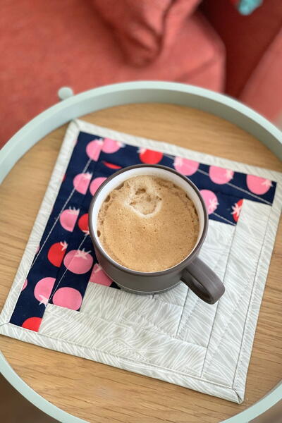 Coffee Cabin Self-Binding Mug Rug Pattern
