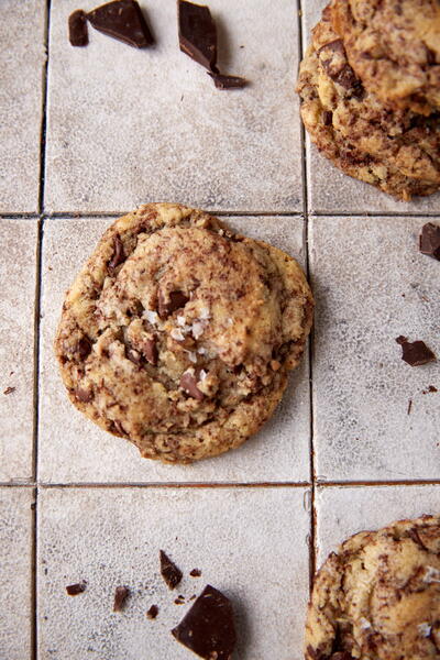 Chocolate Chip Cookies With Grated Chocolate