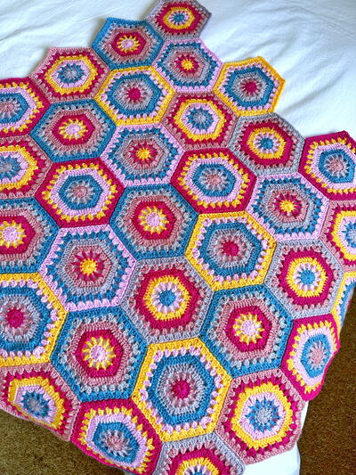 Spirit Hexagon Blanket