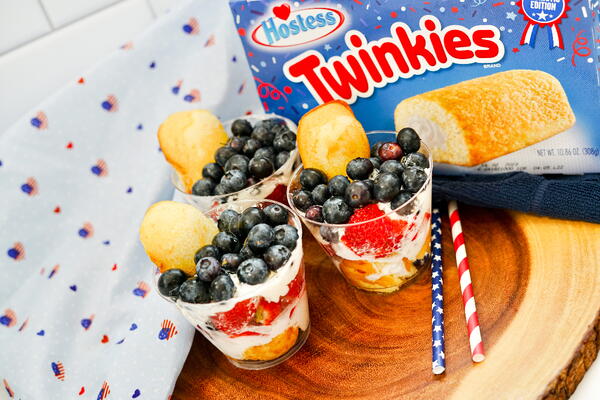 Very Berry Twinkie Cake Dessert Cups