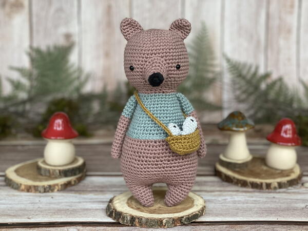 Benjamin The Bear Amigurumi Crochet Pattern