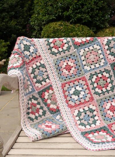 Adelie Granny Square Blanket