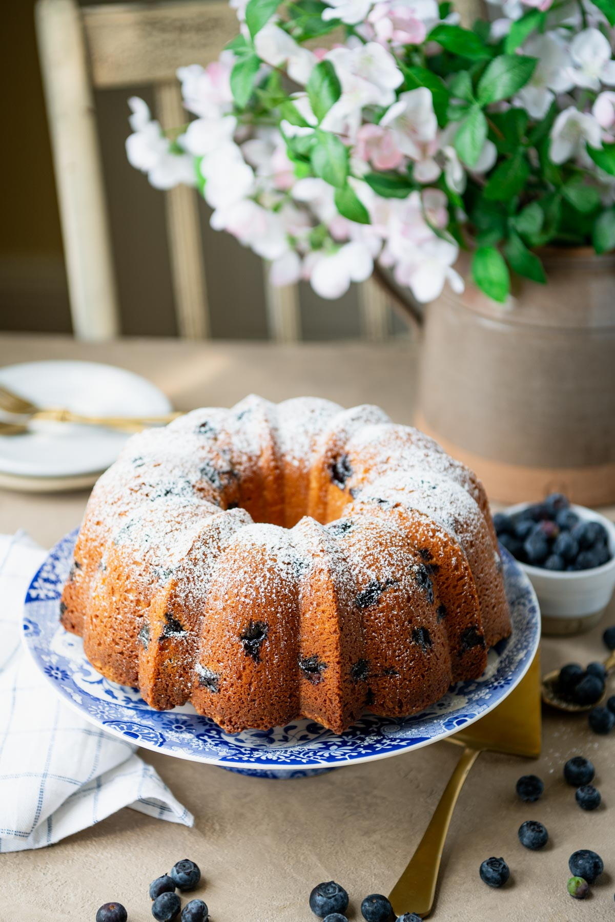 Southern Blueberry Pound Cake | TheBestDessertRecipes.com