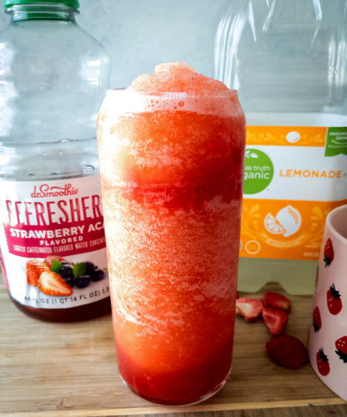 Strawberry Açaí Lemonade Refresher