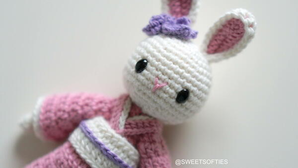 年代akura Japanese Kimono Bunny Rabbit Crochet Doll