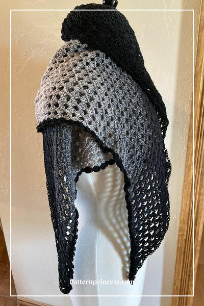 Stunning Easy Shawl Crochet Pattern