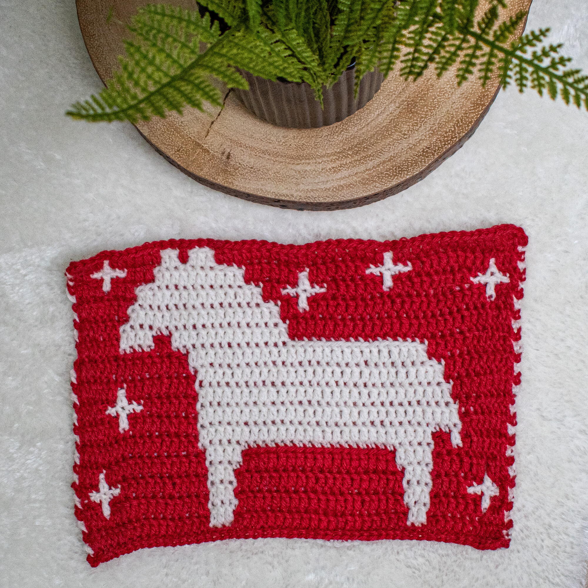 Mosaic Dala Horse AllFreeCrochet mosaic-dala-horse-allfreecrochet