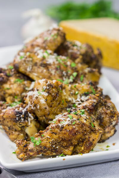 Grilled Garlic Parmesan Chicken Wings
