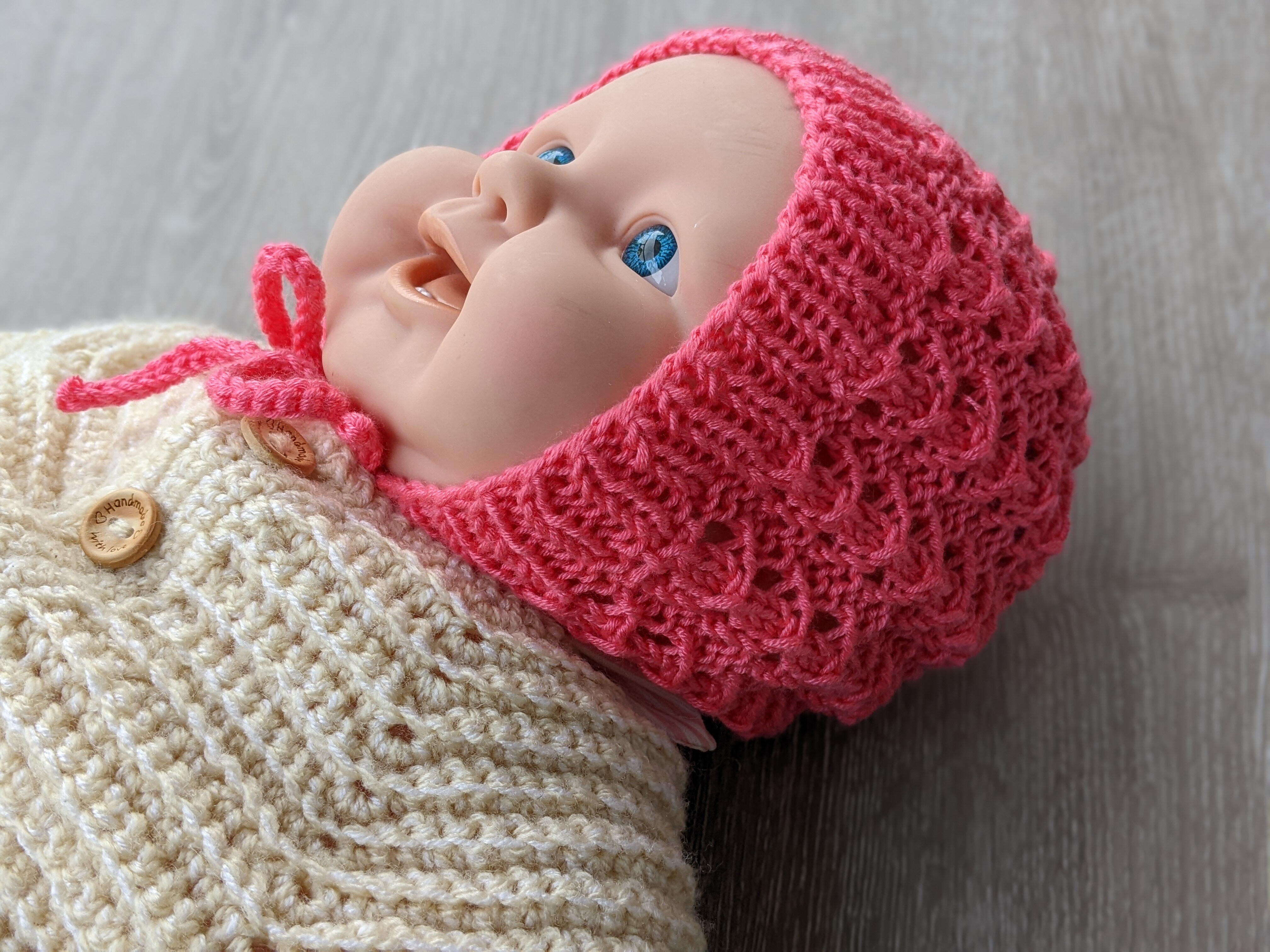 Lace Newborn Baby Bonnet | AllFreeKnitting.com