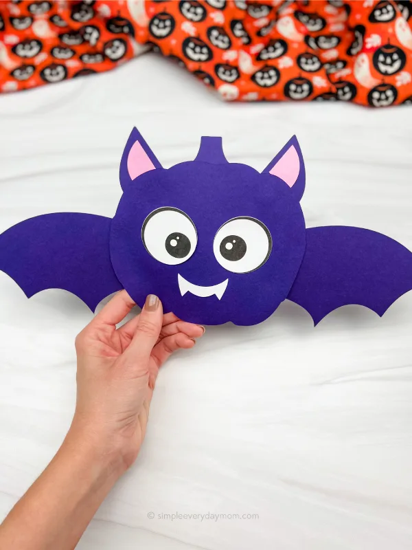 Bat Pumpkin Craft | AllFreeKidsCrafts.com