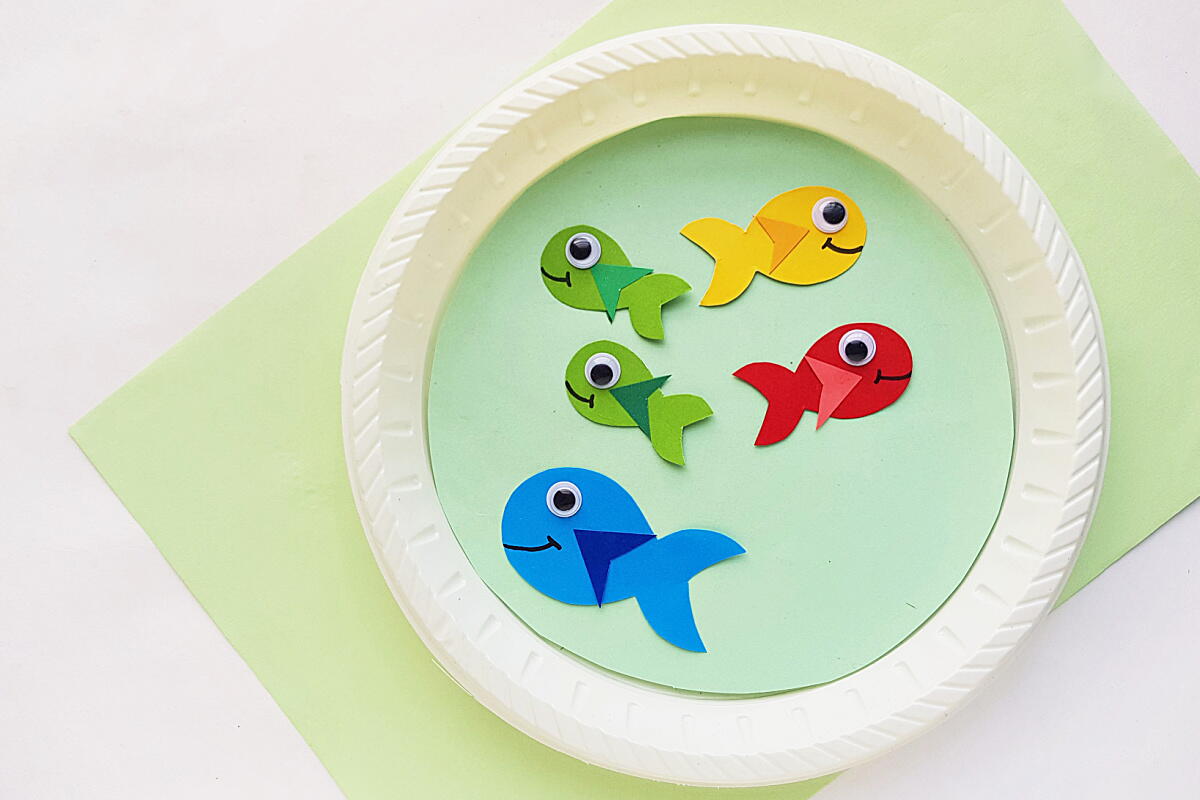 One Fish Two Fish Craft | AllFreeKidsCrafts.com