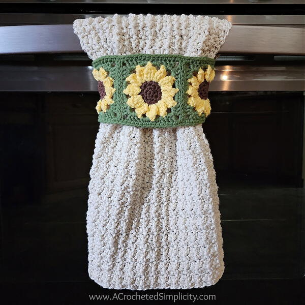 年代unflower Crochet Hand Towel