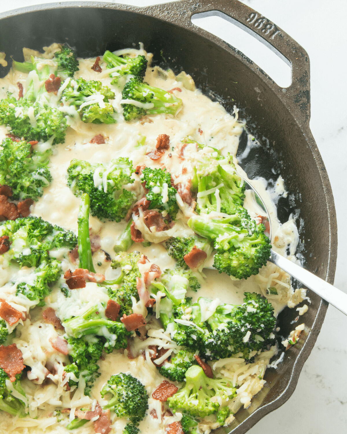 Creamy Broccoli In Parmesan Garlic Sauce | RecipeLion.com