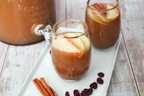 Easy Autumn Harvest Punch Recipe For Fall Gatherings
