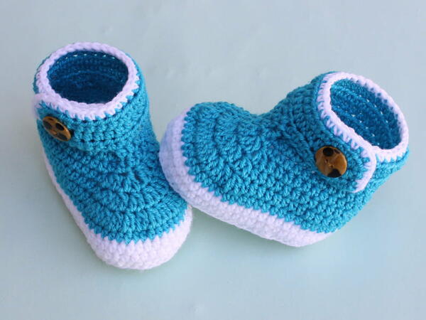 Handknitted Cozy Shoes