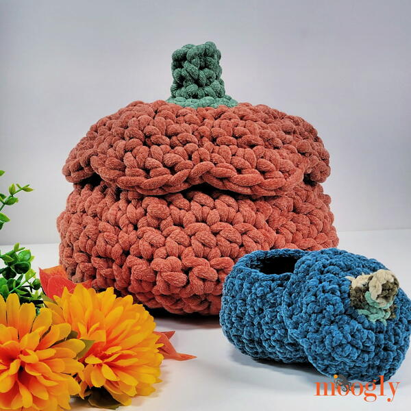 Plush Pumpkin Basket