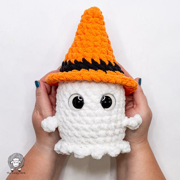 Fab-boo-lous Jumbo Crochet Ghost