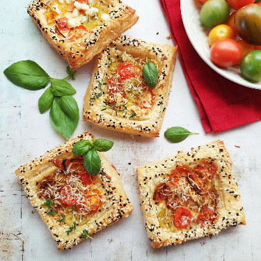 Easy Tomato And Cheese Tarts With Puff Pastry