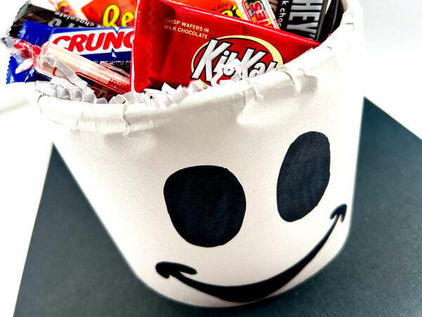 Great Ghost Trick Or Treat Bucket Craft