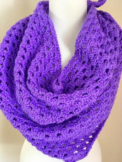 How To Crochet Easy Quick Beginner Triangle Scarf