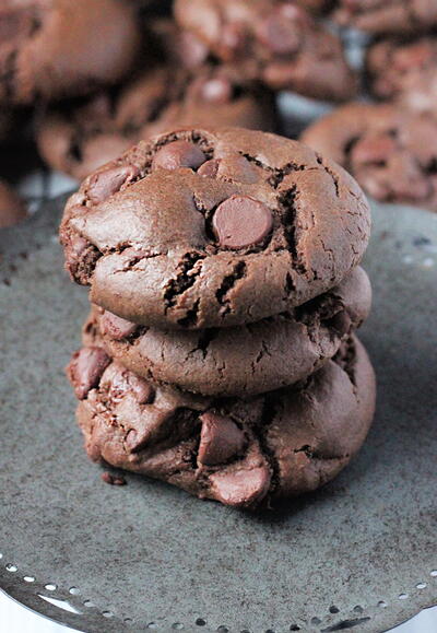 Double Chocolate & Peanut Butter Cake Mix Cookies