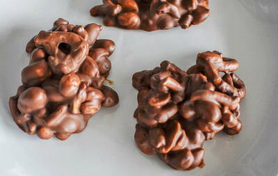 Enjoy Salty And Sweet W/ This Easy Instant Pot Peanut Clusters Recipe