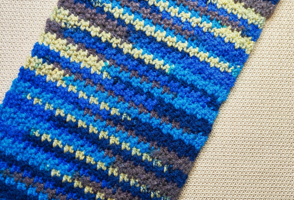 容易Crochet Scarf With Griddle Stitch