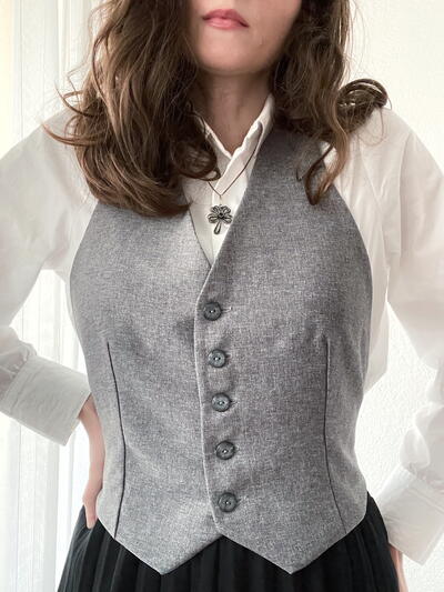 Halter Vest – Free Sewing Pattern