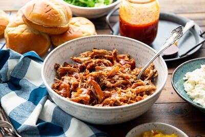 Slow Cooker Beer Pulled Pork With Maple Bbq Sauce