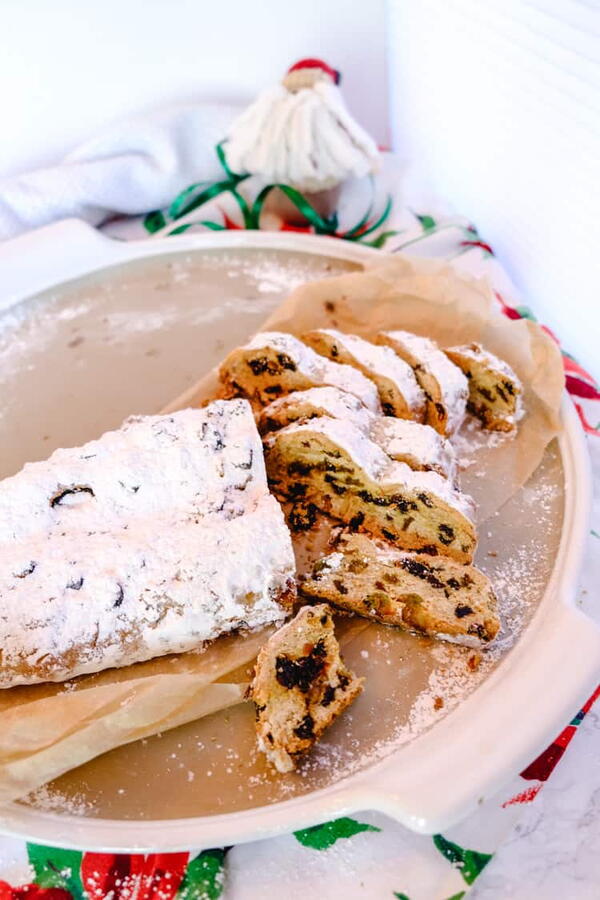 Butter Stollen German Christmas Bread (Easy Authentic German Stollen Recipe ...