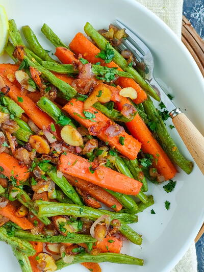 Simple Roasted Green Beans And Carrots With Almonds