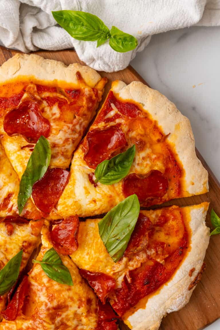 Gluten Free Pizza Crust | RecipeLion.com