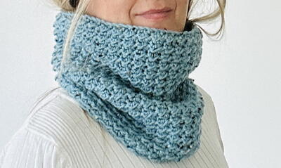 Misty Crochet Neck Warmer