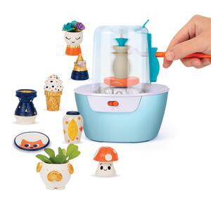 Mini Pottery Studio Giveaway