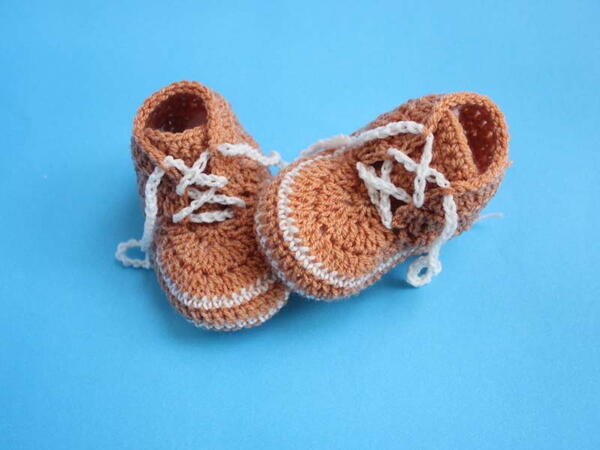 Handmade Baby Sneakers Booties 