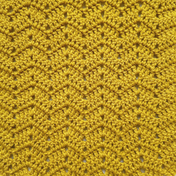 How To Crochet The Simple Ripple Stitch | DIYIdeaCenter.com