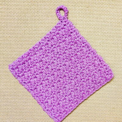 Crochet Square Potholder With Thick Yarn