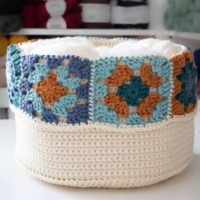 Granny Square Basket – Free Crochet Pattern