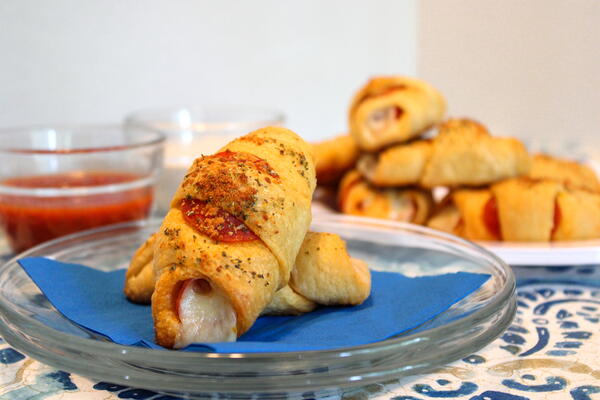 Perfect Pepperoni Pizza Crescent Rolls